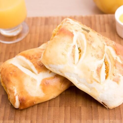 Baguete Folhada de Frango c/ Requeijão