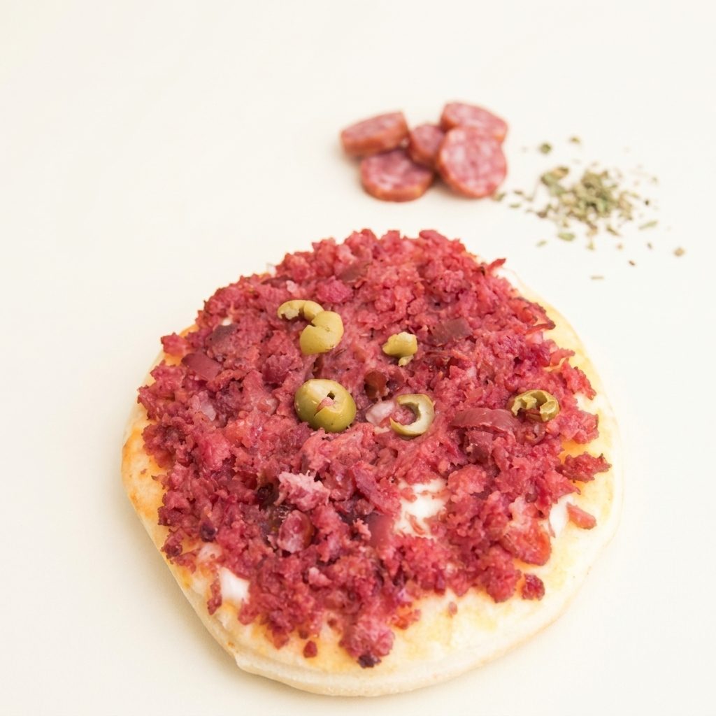 Mini Pizzinha de Calabresa